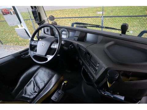 Volvo
| 6X2*4 | RETARDER | STEERING AXLE | JOAB HOOK | EURO 6 | Hulleman Trucks [16]