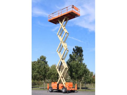 JLG
4394 RT MEGA DECK | 15 METER | 680 KG | Hulleman Trucks [9]