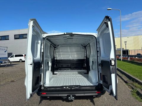 Renault 2.0DCI L2H1 Automaat Airco Navi Cruisecontrol Trekhaak Dubbelschuifdeur BPM VRIJ NIEUW | Van Nierop BV [5]