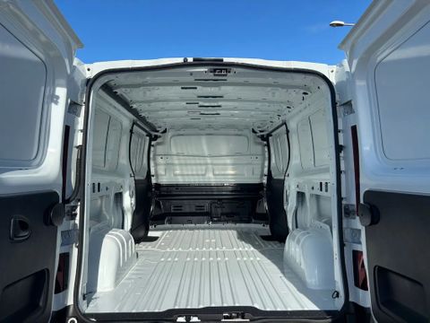 Renault 2.0DCI L2H1 Automaat Airco Navi Cruisecontrol Trekhaak Dubbelschuifdeur BPM VRIJ NIEUW | Van Nierop BV [6]