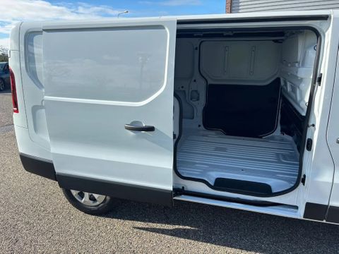 Renault 2.0DCI L2H1 Automaat Airco Navi Cruisecontrol Trekhaak Dubbelschuifdeur BPM VRIJ NIEUW | Van Nierop BV [8]