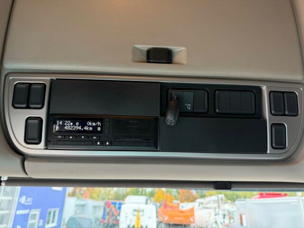 DAF  (11)