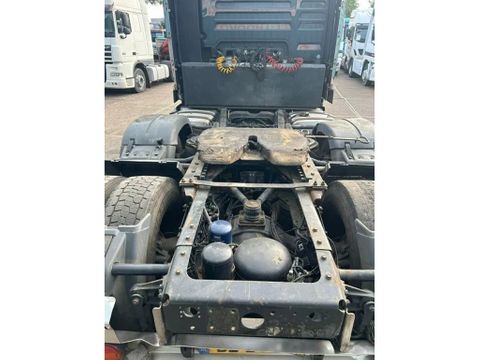 MAN BLS XLX 6x2 (EURO 5 / ZF16 MANUAL GEARBOX / 9.000 KG. FRONT-AXLE / STEERING AXLE / LIFT-AXLE / AIRCONDITIONING / HYDRAULIC KIT / ETC.) | Engel Trucks B.V. [7]