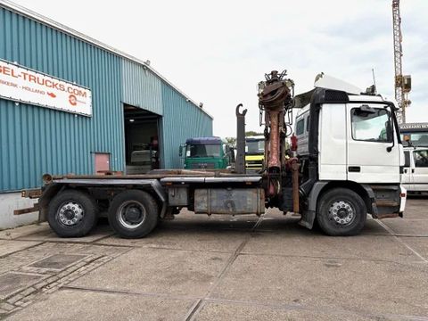 Mercedes-Benz L 6x2 MP1 WITH V-CRANE & HOOK-ARM SYSTEM (EPS WITH CLUTCH (3 PEDALS) / REDUCTION AXLE / STEEL-/AIR SUSPENSION / P.T.O. / LIFT-AXLE / ETC.) | Engel Trucks B.V. [4]
