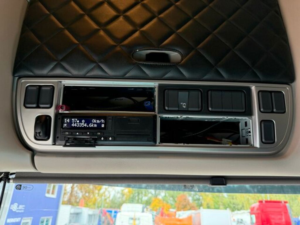 DAF  (10)