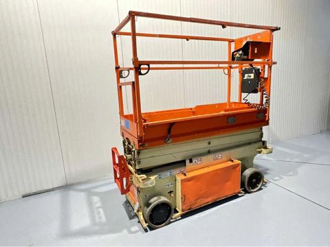 JLG 6RS Schaarhoogwerker, werkhoogte 7,8m | Used Machinery Trading B.V. [1]