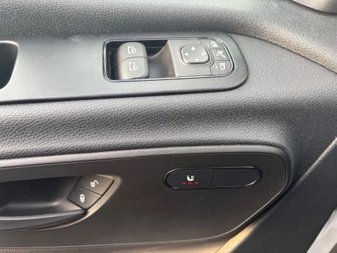 Mercedes-Benz 315CDI Openlaadbak Automaat Airco Navi Cruisecontrol Trekhaak 11000KM | Van Nierop BV [7]