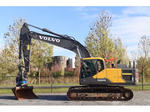 Volvo
EC200EL | EC 200 EL | TILT ROTATOR | 3D GPS | BUCKET | Hulleman Trucks [1]
