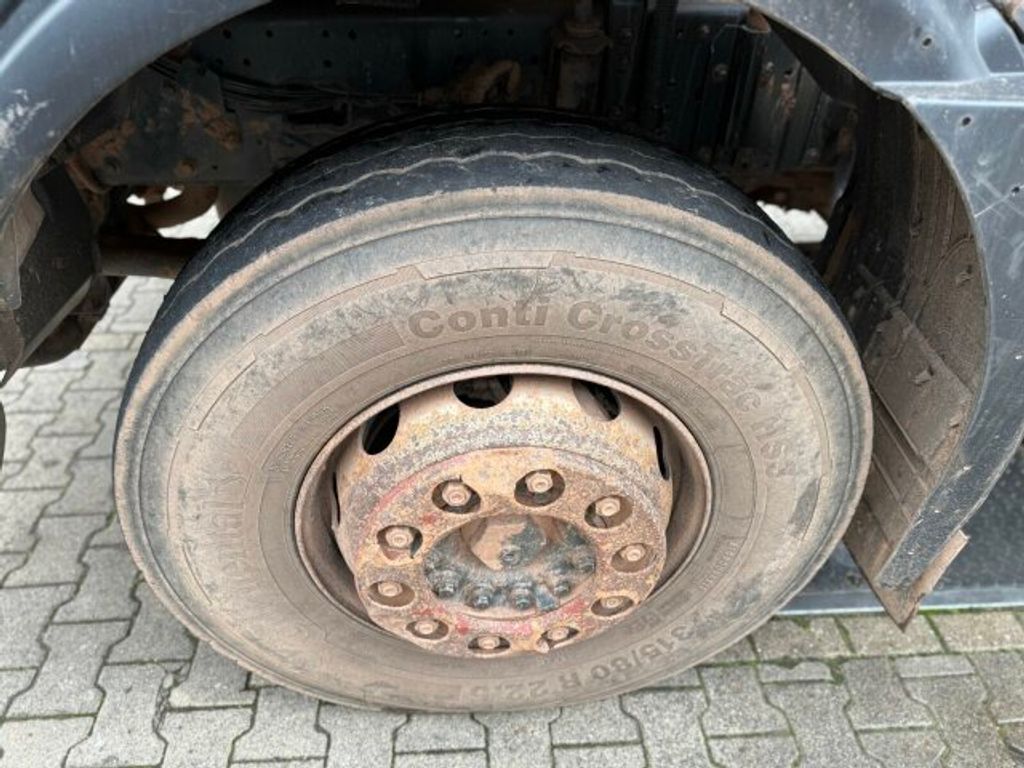 Iveco  (9)