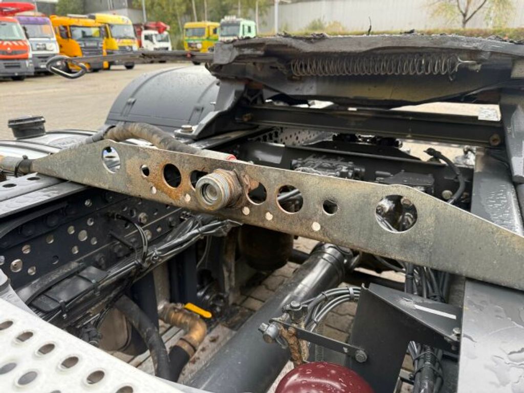 Mercedes-Benz  (15)