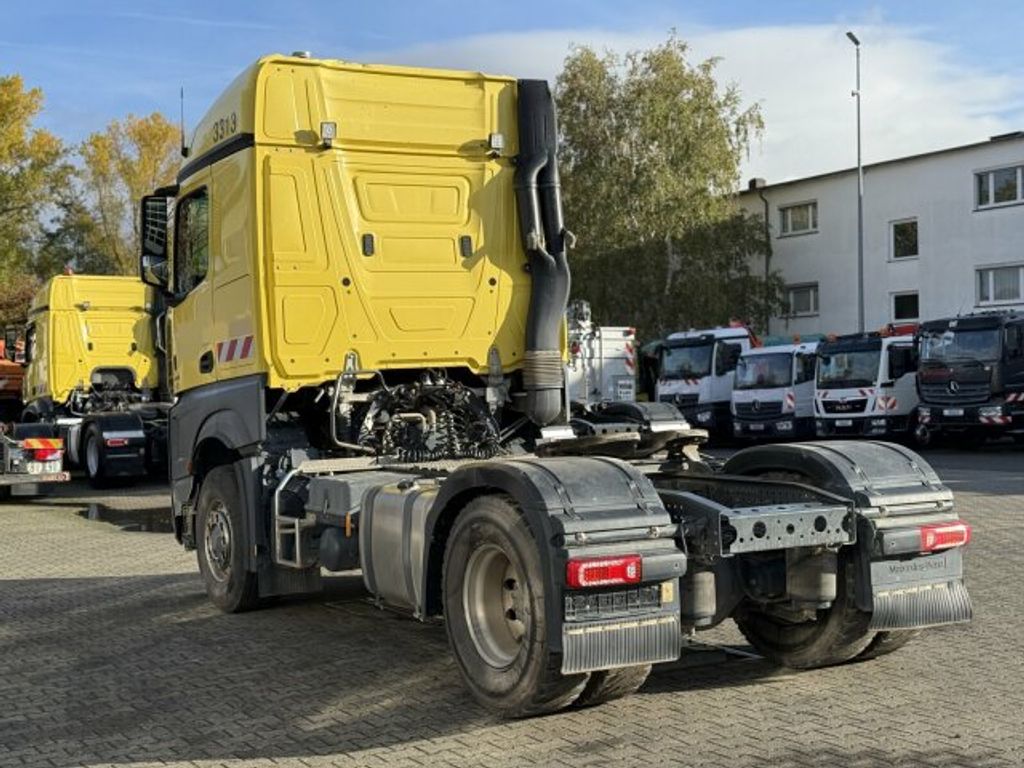 Mercedes-Benz  (5)