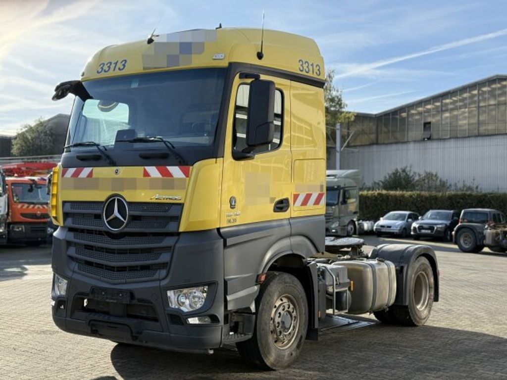 Mercedes-Benz  (6)
