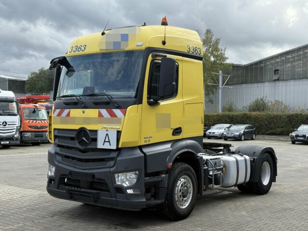 Mercedes-Benz  (6)