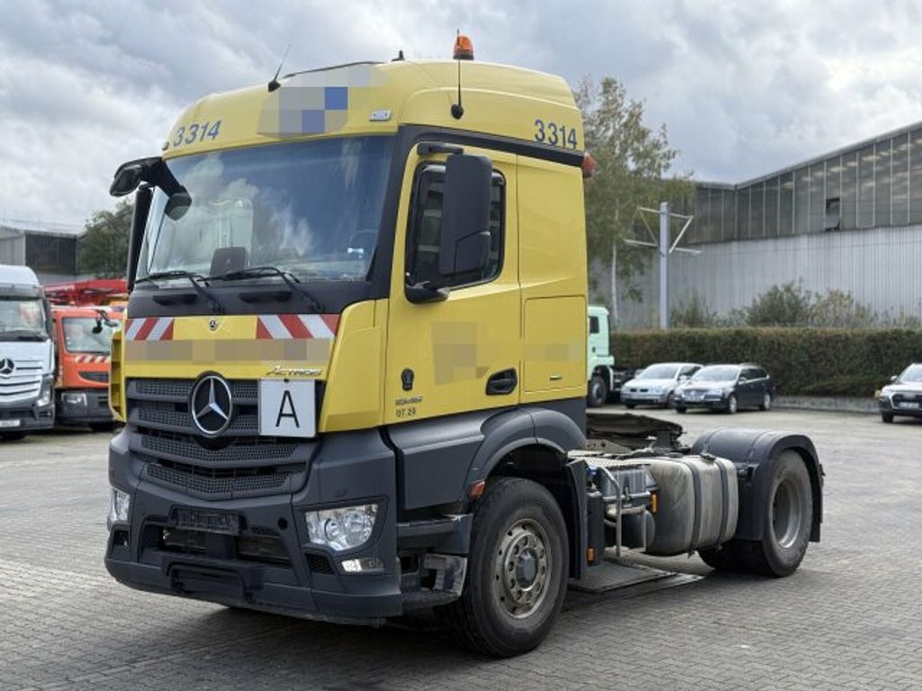 Mercedes-Benz  (6)