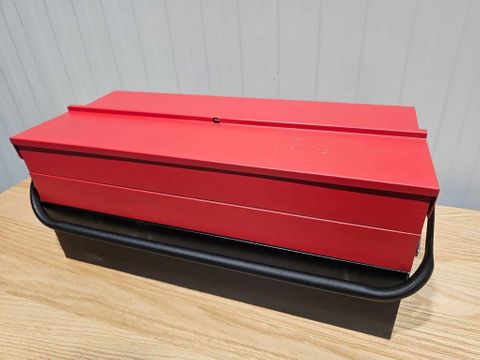 EVERFORCE Gereedschapskoffer metaal incl 86 pcs gereedschap | Used Machinery Trading B.V. [1]