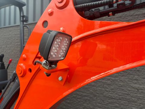 XCMG XE18 Rups Graafmachine / Minigraver Snelwissel 3 Bakken ( KUBOTA Motor ) | Van Nierop BV [8]