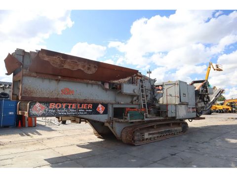 SBM
REMAX 1218 E/D | REMOTE | CRUSHER | INCL. PARTS CONTAINER | Hulleman Trucks [6]