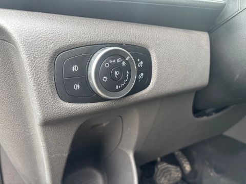 Ford Custom 300 2.0TDCI L2H1 Dubbelcabine Automaat Airco Navi Trekhaak 170PK | Van Nierop BV [17]