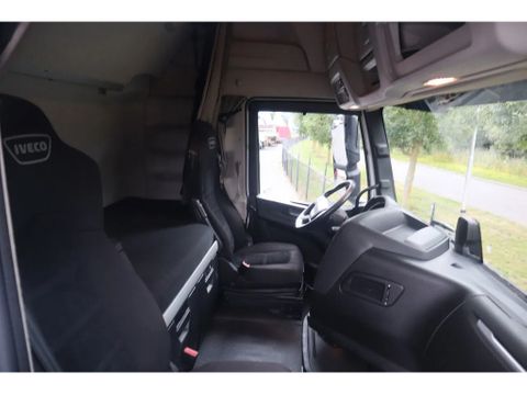 Iveco
6X2 | RETARDER | EURO 6 | Hulleman Trucks [11]