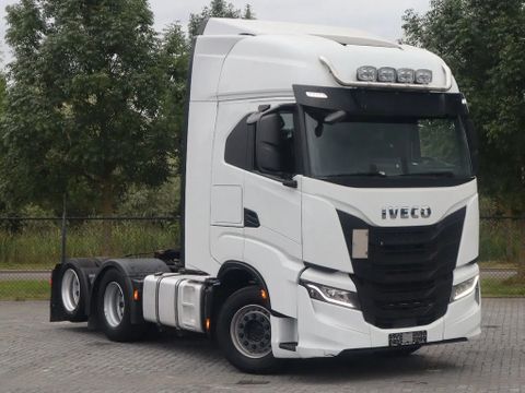 Iveco
6X2 | RETARDER | EURO 6 | Hulleman Trucks [3]