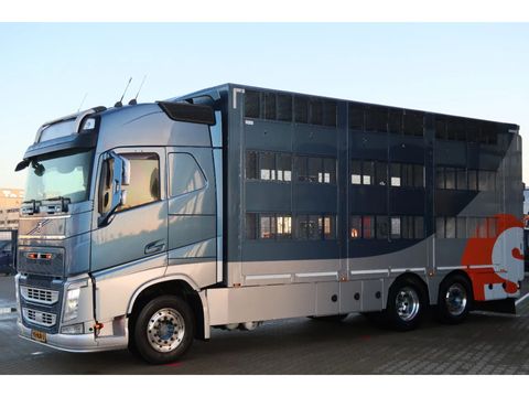 Volvo with a 7.30M cuppers box, 54.5 m². Nice Truck. Smart Tacho 2. | Companjen Bedrijfswagens BV [5]