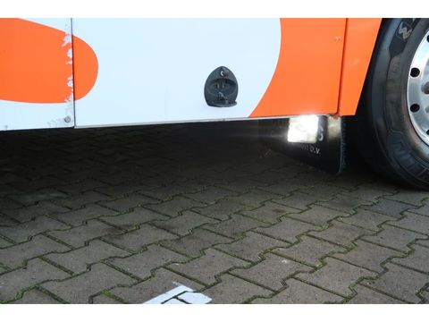 Volvo with a 7.30M cuppers box, 54.5 m². Nice Truck. Smart Tacho 2. | Companjen Bedrijfswagens BV [50]