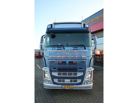 Volvo with a 7.30M cuppers box, 54.5 m². Nice Truck. Smart Tacho 2. | Companjen Bedrijfswagens BV [8]