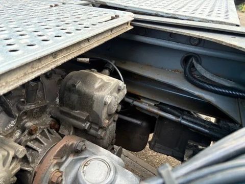 DAF SPACECAB (EURO 5 / ZF16 MANUAL GEARBOX / P.T.O. / AIRCONDITIONING / FRIDGE UNDER BED / ETC.) | Engel Trucks B.V. [7]