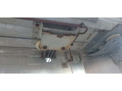 Berdex Berdex very nice trailer, Type 2, water + fans, new steel cables floor, | Companjen Bedrijfswagens BV [34]