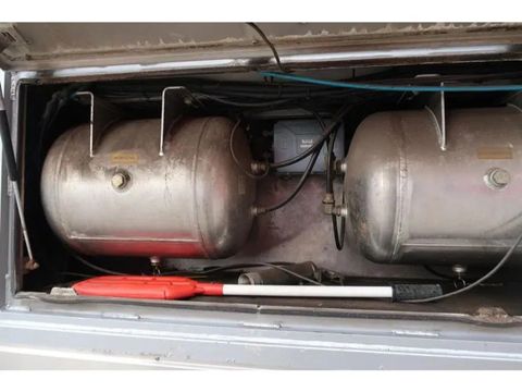 Berdex XXXL Liner, 120m2, Type 2, Water+Fans, Moving floors 2x, Nice Trailer! | Companjen Bedrijfswagens BV [13]