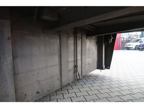 Berdex XXXL Liner, 120m2, Type 2, Water+Fans, Moving floors 2x, Nice Trailer! | Companjen Bedrijfswagens BV [30]