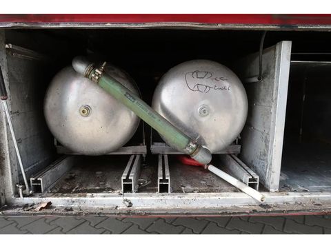 Berdex Moving Floors, Type 2, Water+Fans, 96m2 Nice Trailer | Companjen Bedrijfswagens BV [26]