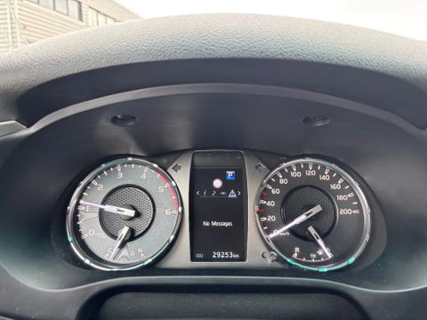 Toyota 2.4 D4-D Xtra Cab 4x4 Automaat Airco Cruisecontrol Trekhaak 29000KM | Van Nierop BV [12]