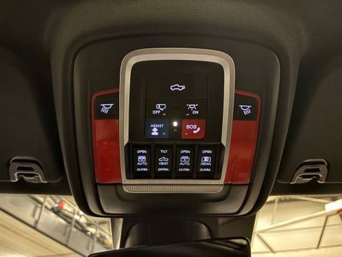 Dodge 1500-6.2-TRX Supercharged V8 Crew Cab 4X4  57700KM Eerste Eigenaar | Van Nierop BV [21]