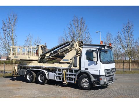 Mercedes-Benz
6X4 | TUNNEL PLATFORM | REMOTE DRIVING | Hulleman Trucks [6]