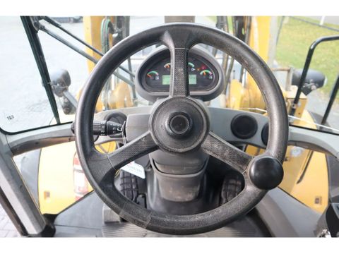 Caterpillar
938 M | 2X BUCKET | JIB | FORKS | BSS | GOOD CONDITION | Hulleman Trucks [16]