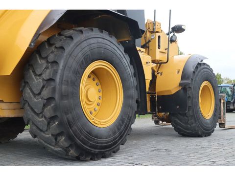 Caterpillar
938 M | 2X BUCKET | JIB | FORKS | BSS | GOOD CONDITION | Hulleman Trucks [12]