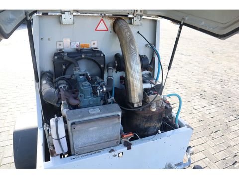 Dynajet
350 TH | 350 BAR | TRAILER | Hulleman Trucks [12]