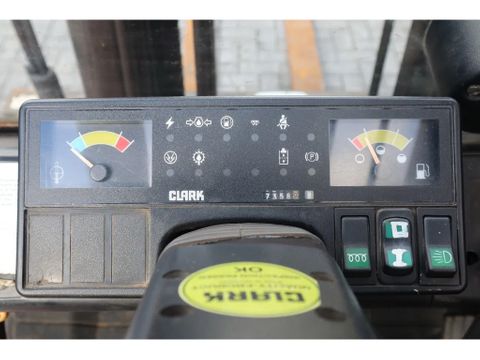 Clark
CPD50S | 5 TON | DUPLEX | HYDR. FORKS | Hulleman Trucks [17]