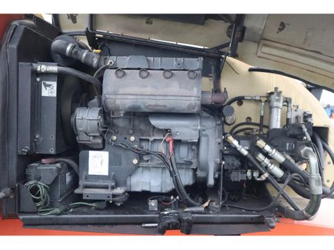 JLG
860 SJ | 28 METER | 230 KG | Hulleman Trucks [17]