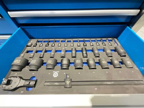 Ultra Force Equipment Gereedschapswagen 11 laden, 386 pcs gereedschap, softclose | Used Machinery Trading B.V. [10]