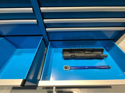 Ultra Force Equipment Gereedschapswagen 11 laden, 386 pcs gereedschap, softclose | Used Machinery Trading B.V. [11]