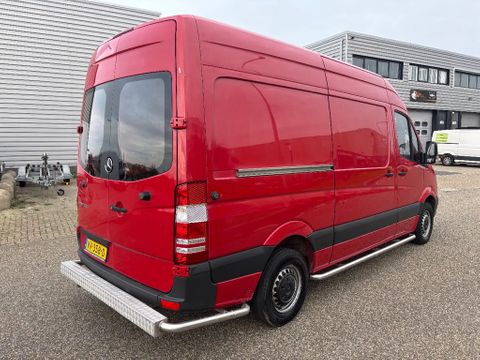 Mercedes-Benz 210CDI L2H2 270 Graden Deuren 151000KM | Van Nierop BV [4]