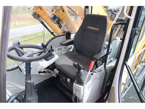 Liebherr
A944 C HD | LOG GRAPPLE | HOLZGREIFER | TIMBER | Hulleman Trucks [16]