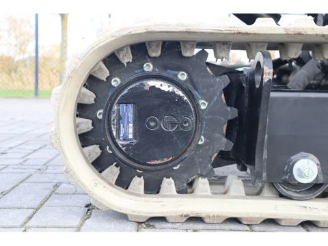 Almac
MULTILOADER ML 3.0 BL ELC | REMOTE | 3 TON | TRACKED PLATFORM | DEMO | Hulleman Trucks [16]