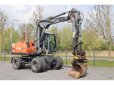 Atlas
160W | ROTOTILT | GRIPPER | BUCKET | DOZER BLADE | Hulleman Trucks [5]