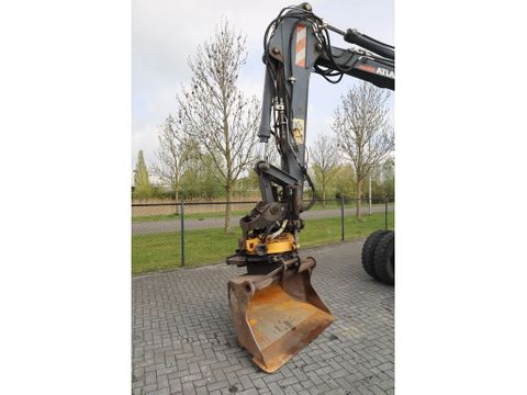 Atlas
160W | ROTOTILT | GRIPPER | BUCKET | DOZER BLADE | Hulleman Trucks [8]