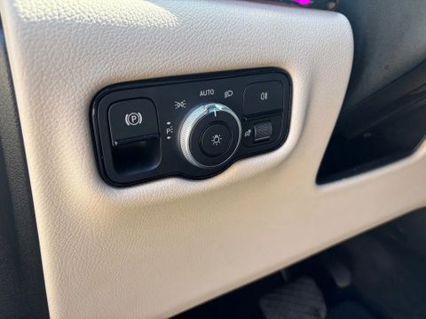 Mercedes-Benz 300D Extra Lang Dubbelcabine Automaat Airco Navi Cruisecontrol ISOFIX | Van Nierop BV [14]