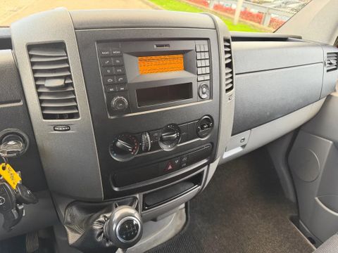 Mercedes-Benz 210CDI L2H2 270 Graden Deuren 151600KM | Van Nierop BV [13]