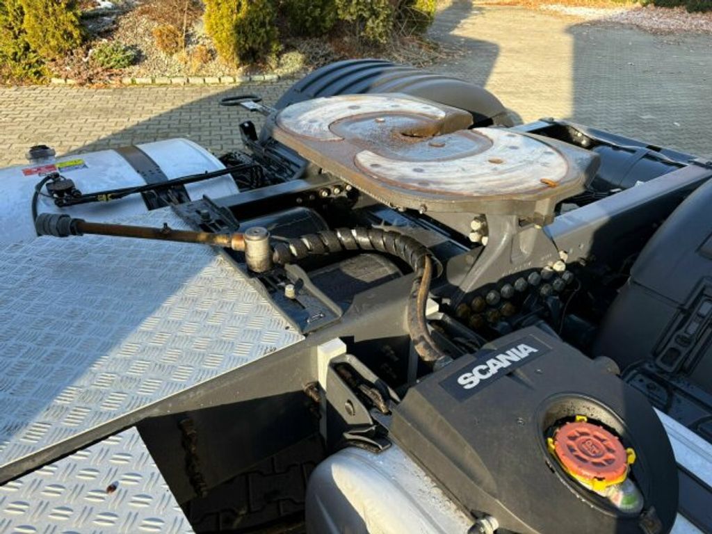 Scania  (10)